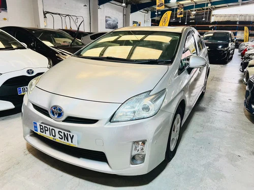 2010 Toyota Prius, photograph 25