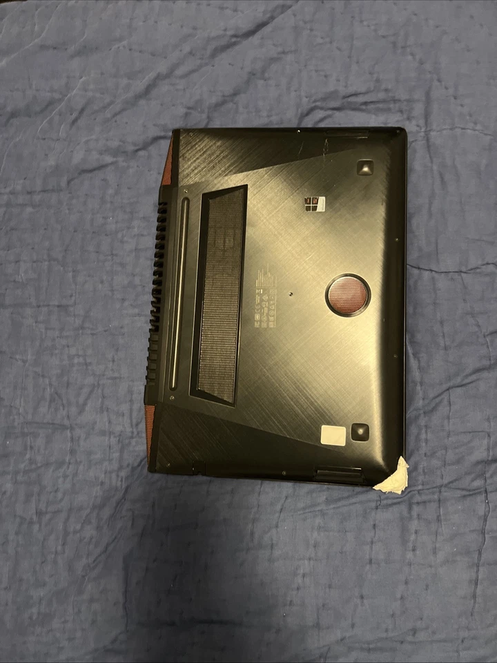 *LEER DESCRIPCIÓN* Lenovo Ideapad Y700-15ISK incluye cargador Power Brick Foto 4 de 4