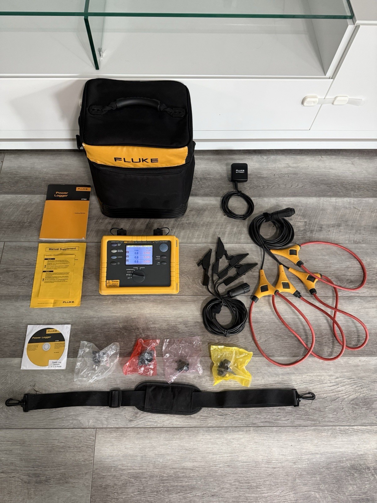 Fluke 1735 Three-Phase Power Logger w/ Flexi Probe Set 3000A