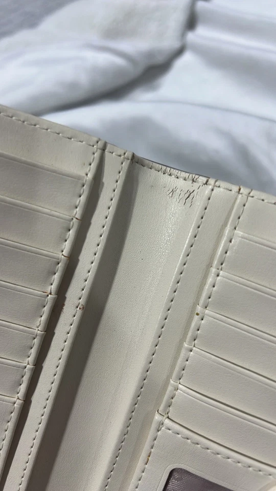 Cartera Kate Spade plateada brillante Foto 4 de 4