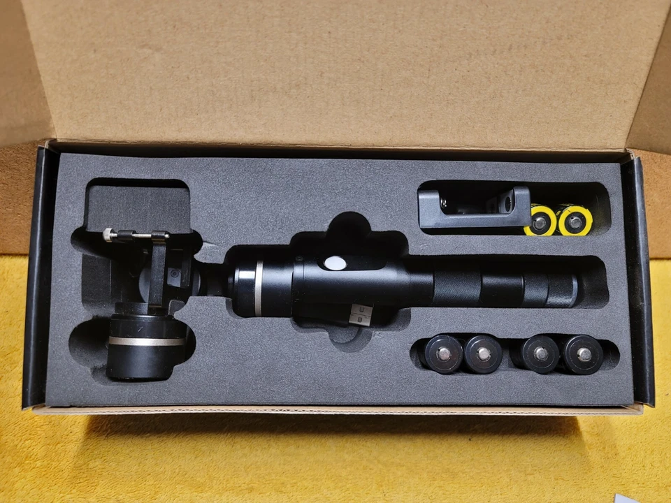 Feiyu Tech FY-G4 3-Axis Handheld Gimbal Stabilizer Remote For Gopro Hero4 Camera - Image 2 of 4