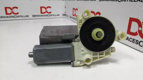 9634456980 Motore Alzacristalli Anteriore Sinistro per PEUGEOT 307 (S1)(0 110373 - Foto 1 di 3
