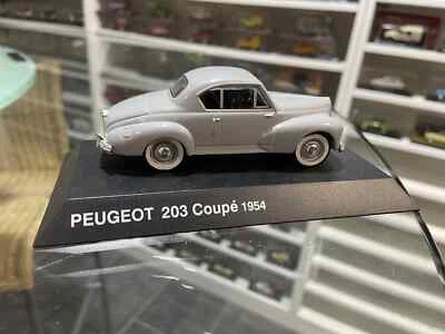 Peugeot 203 Coupé 1954 - Photo 1/4