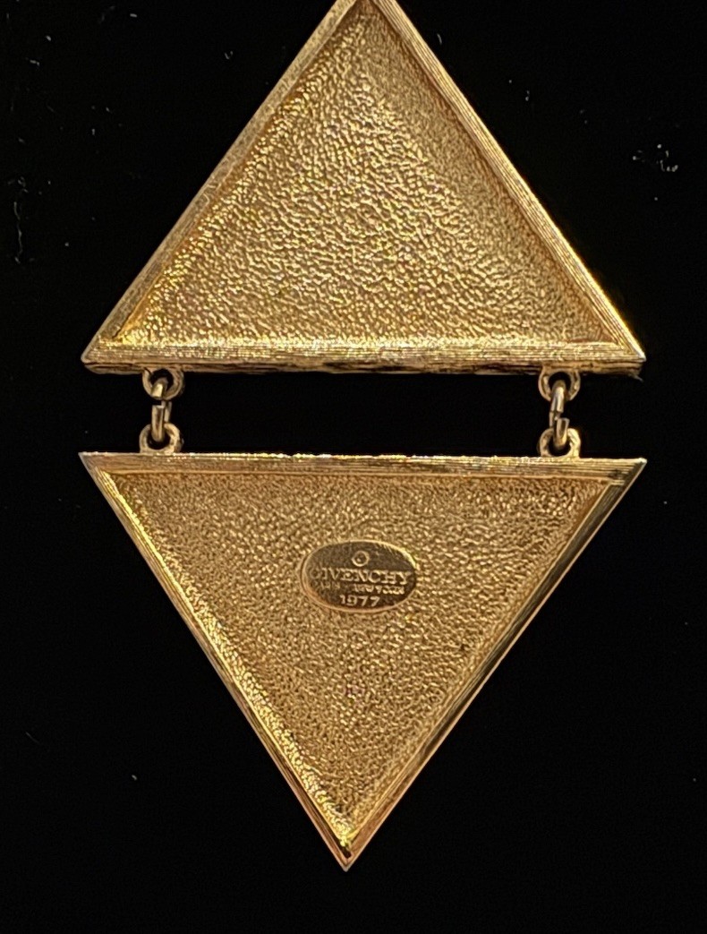 Vintage 1977 Givenchy Modernist Red Black Enamel Geometric Gold Tone Necklace thumbnail 7