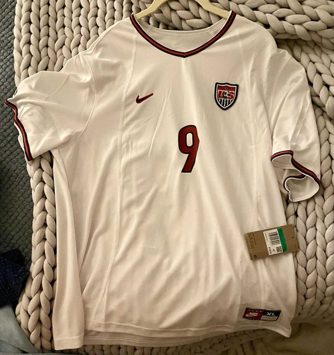 Preços baixos em Mia Hamm Jersey em Equipe Nacional de Roupas e