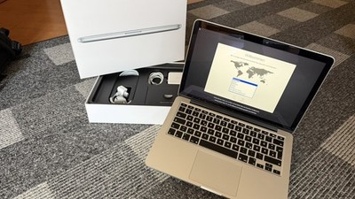 Apple MacBook Pro 13'' Retina i5 8GB 1TB super guter Zustand! in OVP