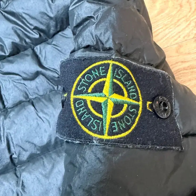Stone Island 25ss Lightweight Padded Jacket, Pre-Owned thumbnail 2