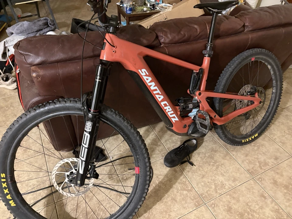 RockShox ZEB Suspension Fork | 29" | 170mm | 15x110mm | 44mm New Uncut Steerer - Image 3 of 3