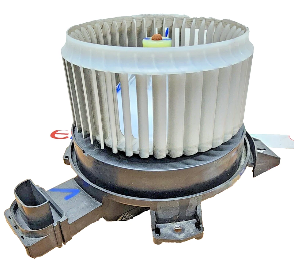 2015–2019 Hyundai Sonata HVAC Heater Blower Fan Motor OEM 97113-C2000 - Image 2 of 4