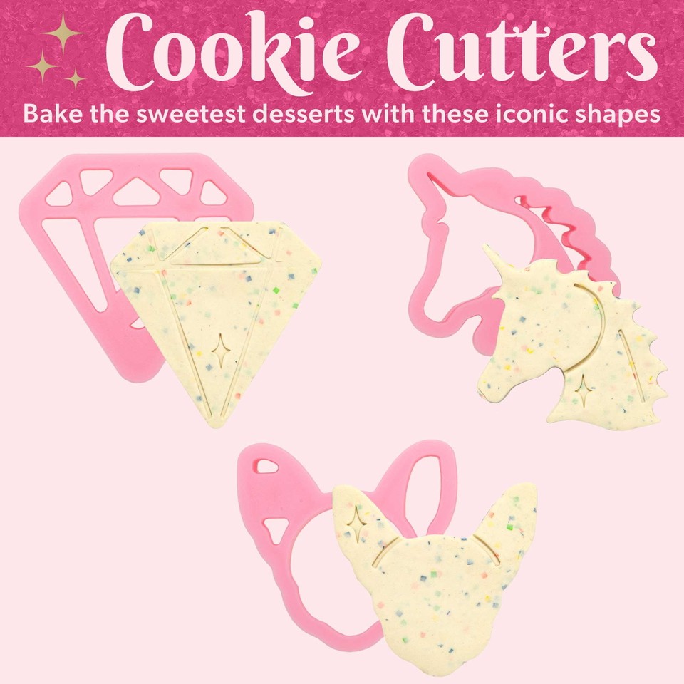 Paris Hilton 20 Piece Kitchen Gadget Set, Measuring Cups,Cookie Cutters ...