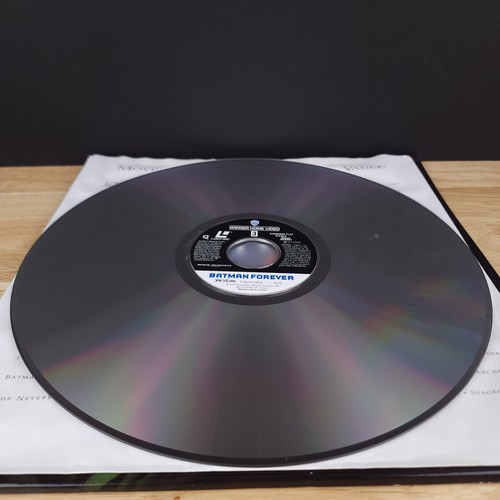 Batman Laserdisc LD 4 Movie Lot Batman Returns Batman Robin Batman Forever READ - Picture 14 of 19