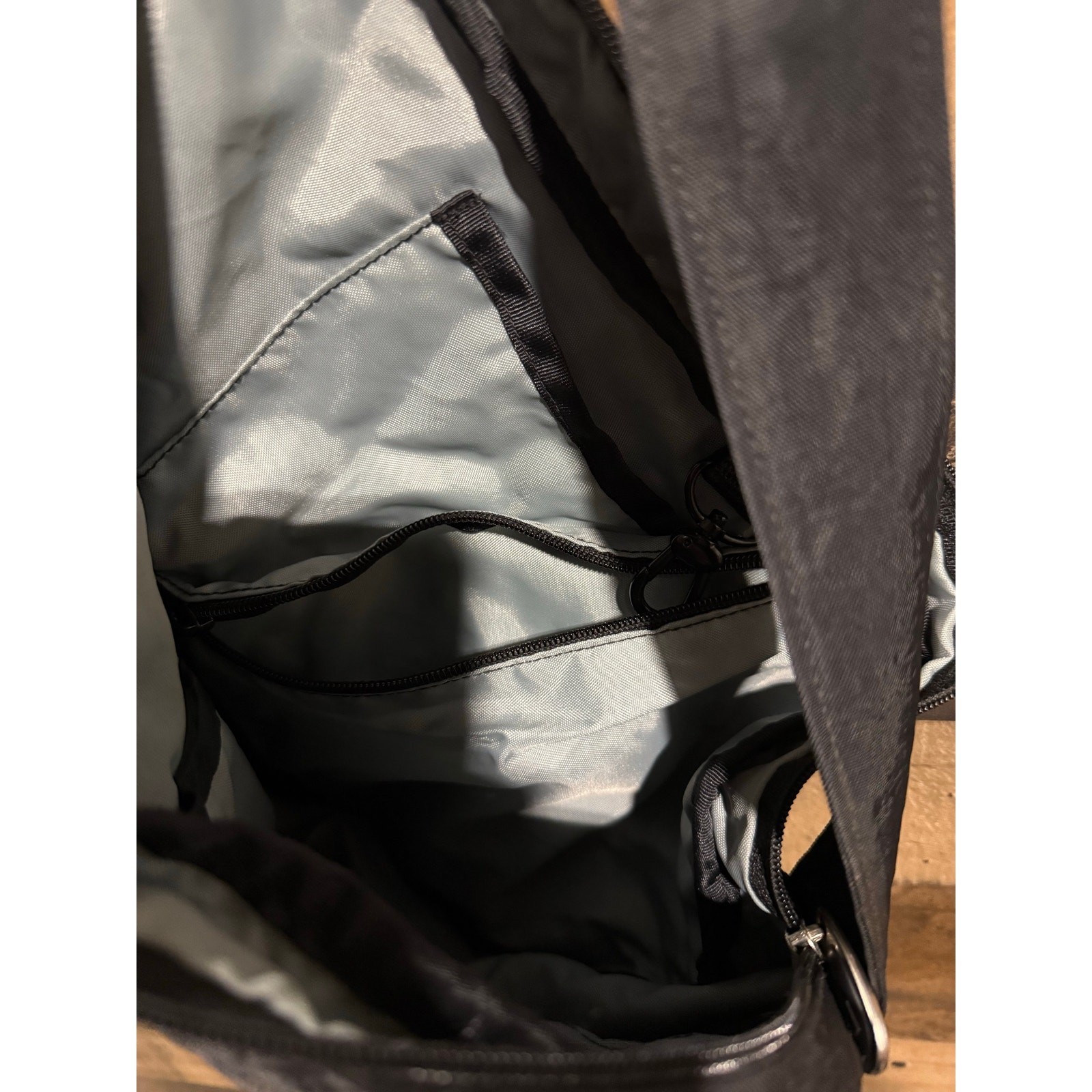 Ameri Sling Bag-Black - image 5