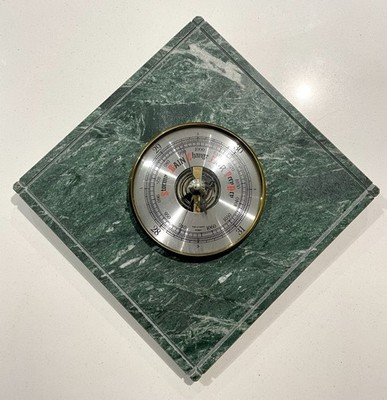Vintage Wandbehang Barometer in poliertem grünem Marmor quadratischer Rahmen