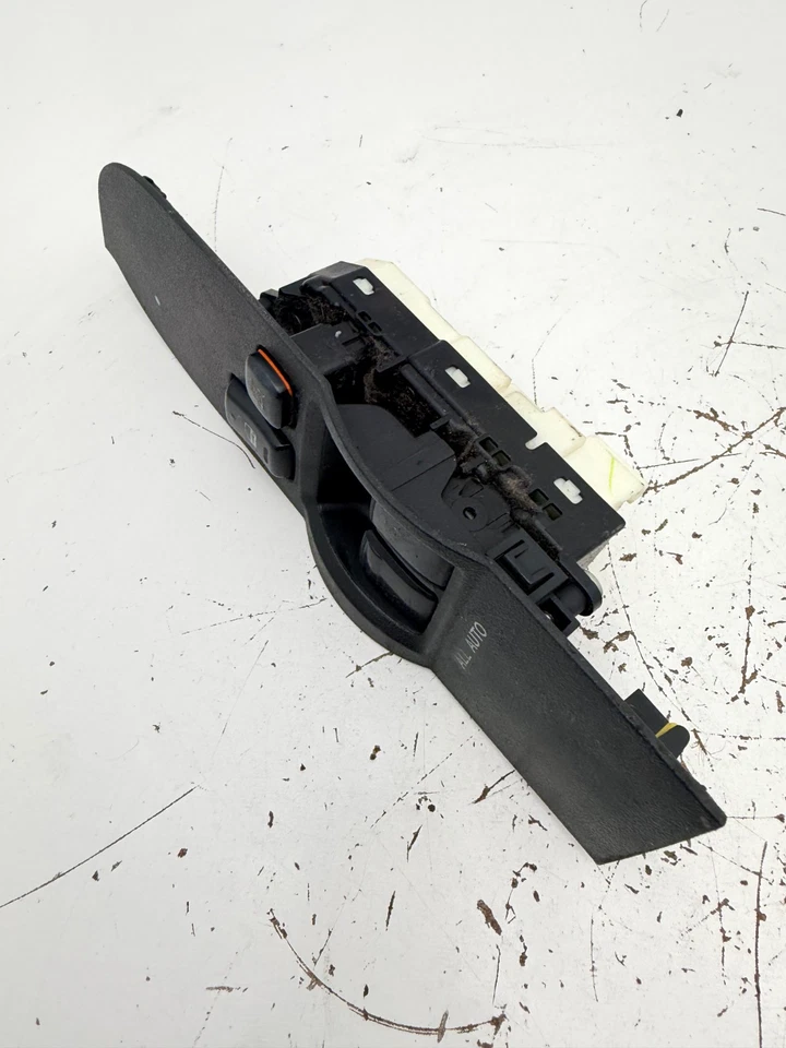 Interruptor de control de ventana de conductor maestro Scion TC 2005-2010 84040-21021 OEM Foto 2 de 4