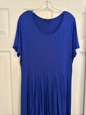 Women’s Plus Tralilbee SZ 2X Blue Shortsleeve Pleated Dress W/ Pockets Comfy