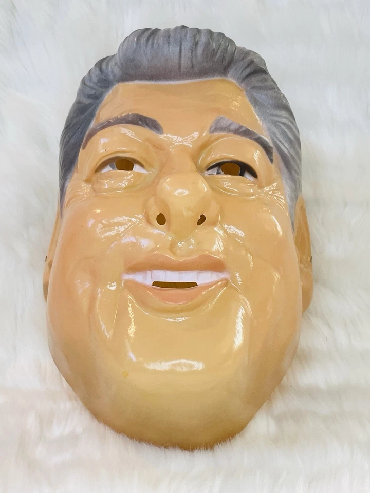 Bill Clinton Plastic Ex President Adult Mask Party / Halloween / USA / America - Image 4 of 4