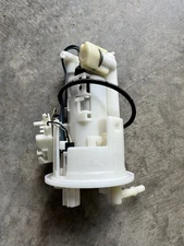 08-16 R6 R6R FUEL PUMP GAS PETROL SENDER UNIT 14B-13907-20