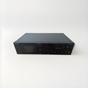 SONY TC-K 390 KASSETTENDECK. 2 NEUE RIEMEN+ 1 NEUER MOTORZAHRAD. FUNKTIONIERT