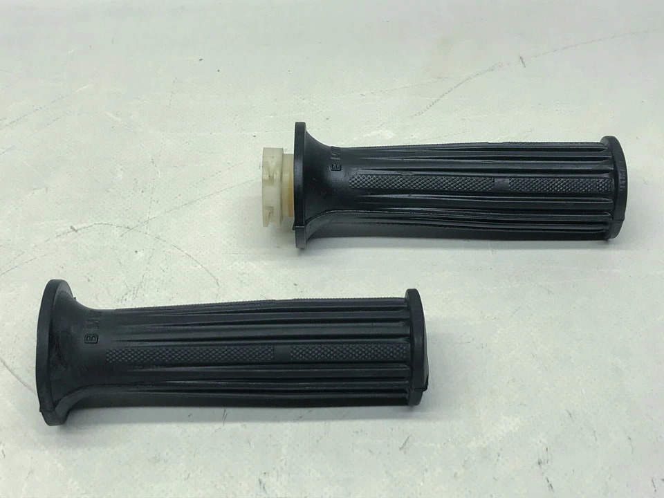 Manillar Honda GL1100 Goldwing empuñaduras de acelerador (1) 80' Foto 2 de 3