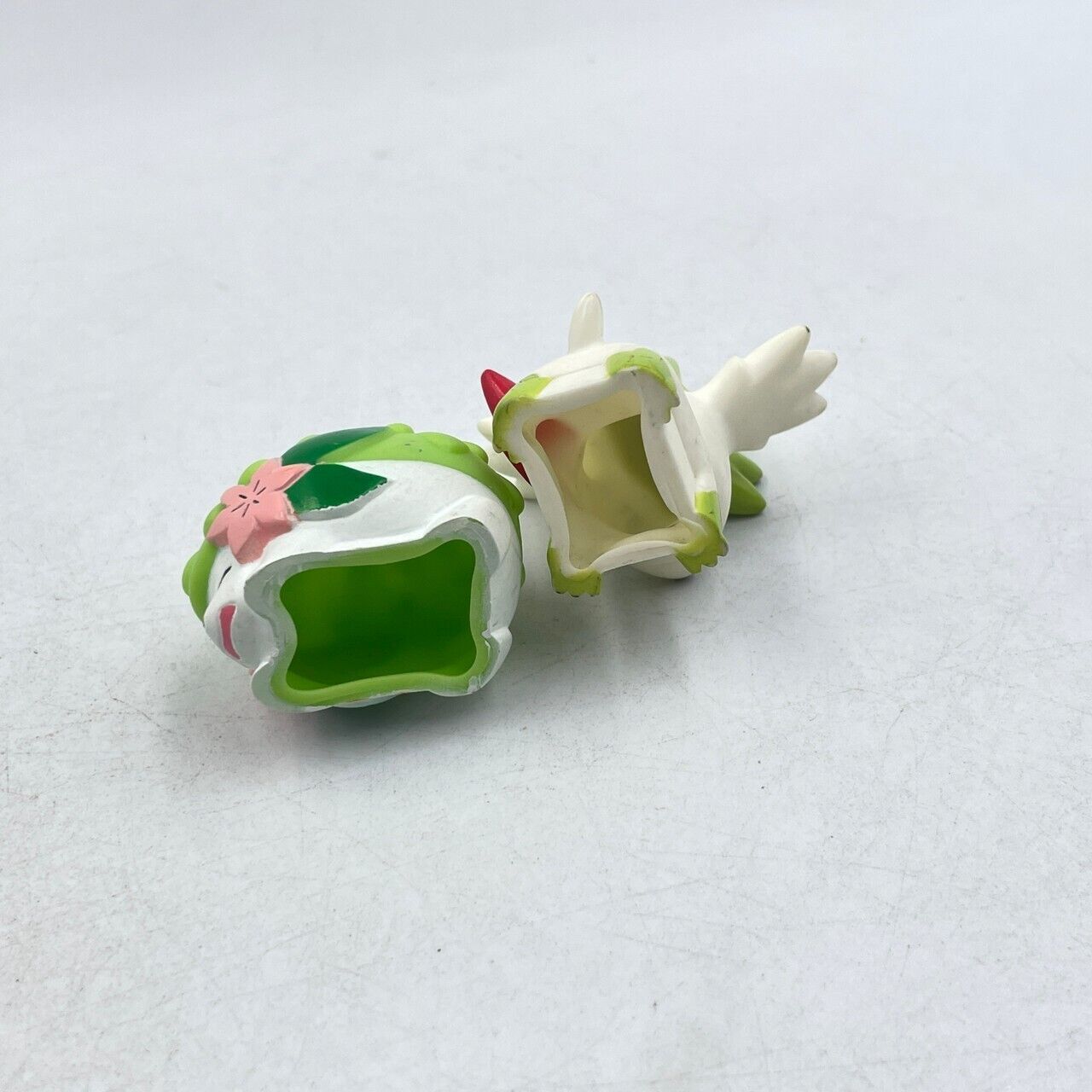 2Pcs Japan Nintendo BANDAI Pokemon Shaymin Forms Finger Puppet Figure Kid  Toy