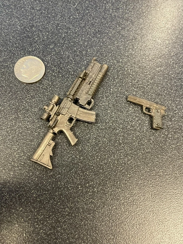 Marvel Legends WINTER SOLDIER 6” Scale (GUNS/ACCESSORIES)(CRIMSON DYNAMO) MINT - Image 2 of 4