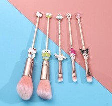 Hello Kitty Sanrio Makeup Brush Set Of 5 Metal Handle Brushes With Pink Bag NWT