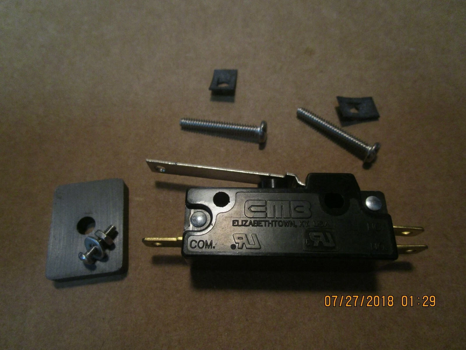 BERKEL TENDERIZER 703,704,705,705S MICRO SWITCH W/ HWARE & MAGNET 01-404175-0020