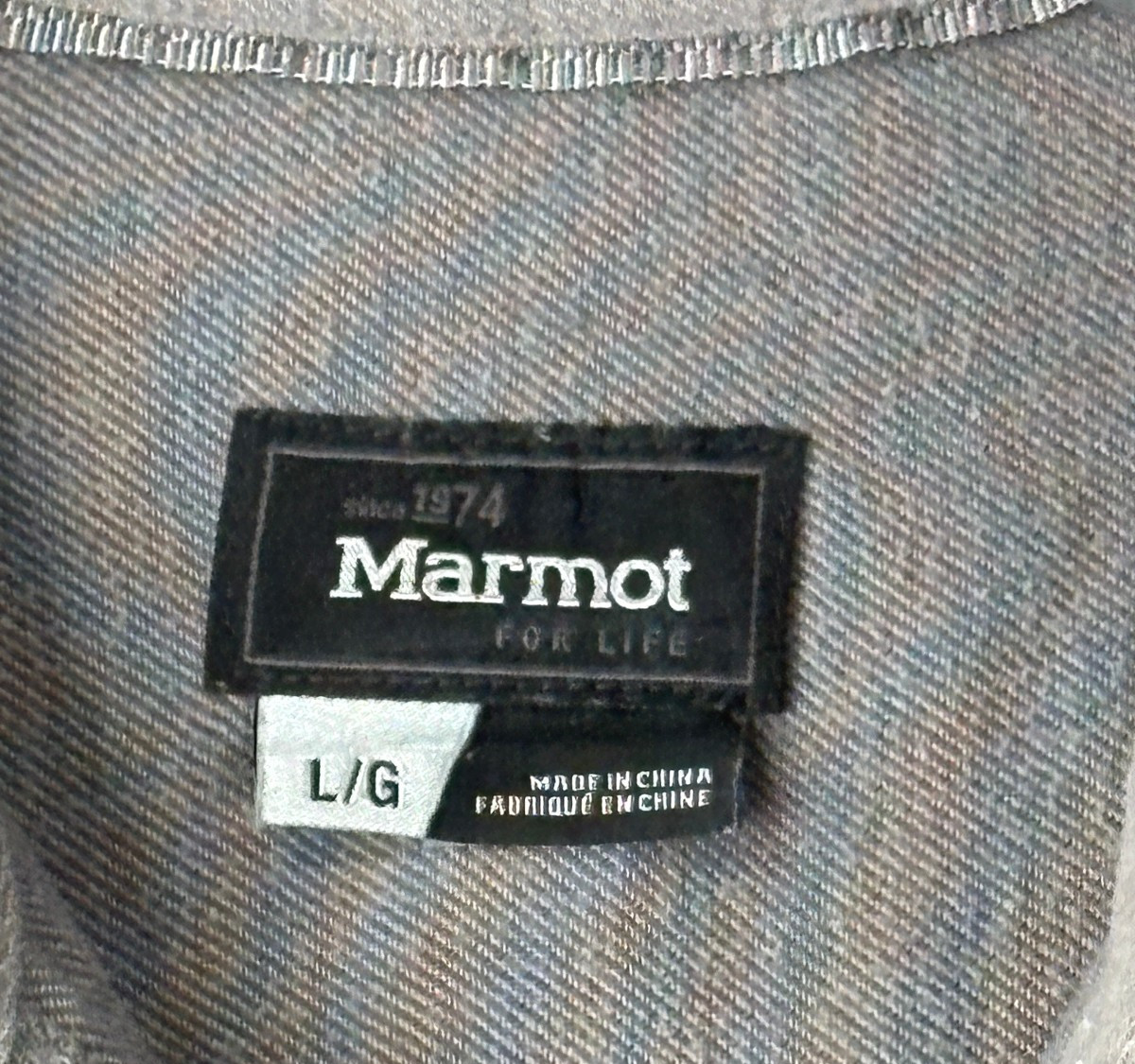 Marmot Shirt Mens LARGE Long Sleeve Button Up Gray Hiking Outdoors Pocket