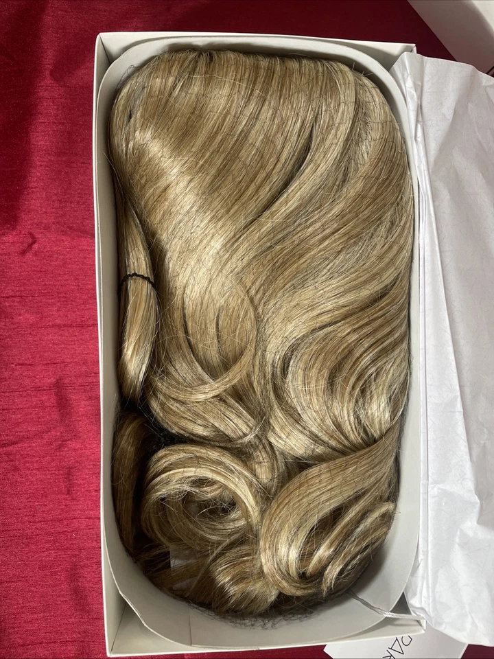MUSE SERIES CREAMY TOFFEE  BREEZY WAVEZ SYNTHETIC WIG | Rene of Paris - Image 2 of 4