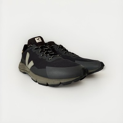 VEJA Vert Dekkan Men's 11 Black with Vibram Outsole 