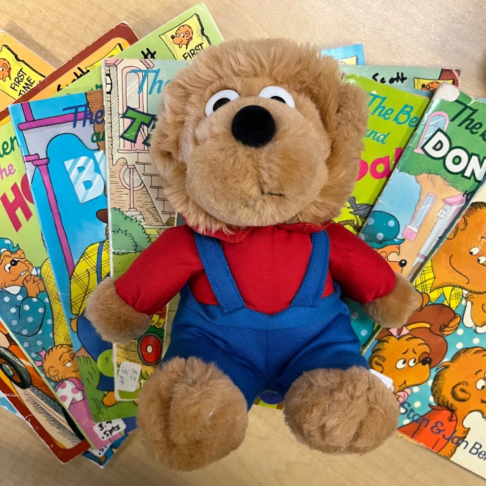 10 Berenstain Bears Book Lot 4 plush bear family Stan & Jan Berenstain books VTG - Image 3 of 4