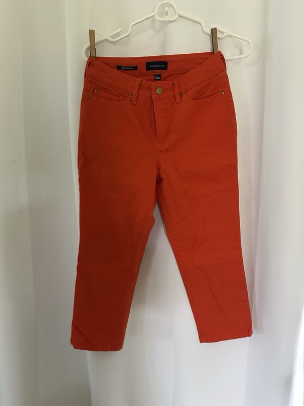 Charter Club true orange capris 4P   Perfect condition