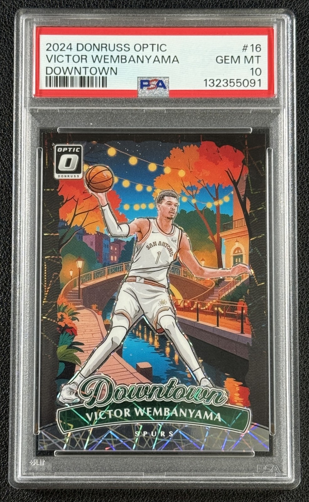 VICTOR WEMBANYAMA PSA 10 2024 PANINI DONRUSS OPTIC #16 DOWNTOWN PRIZM SP SPURS