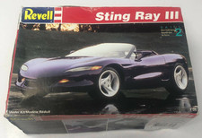 Revell 7346 Chevrolet Corvette Sting Ray III