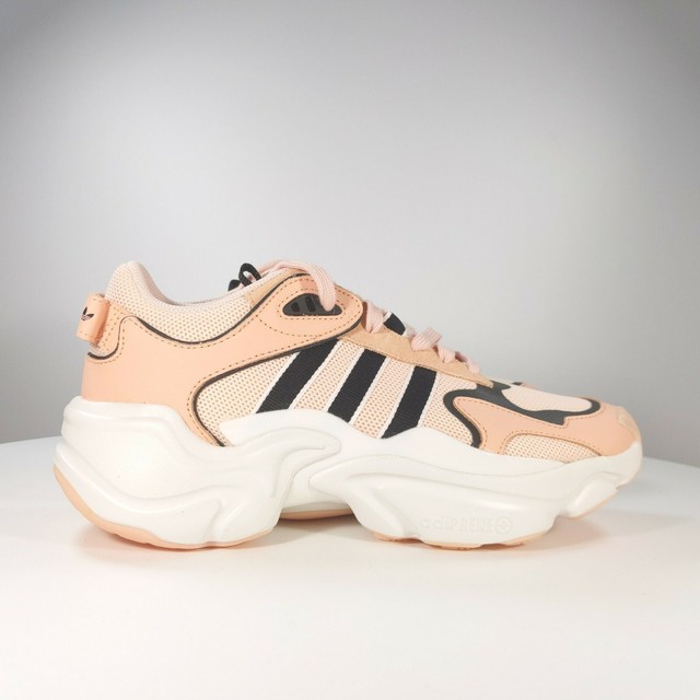 adidas magmur runner pink
