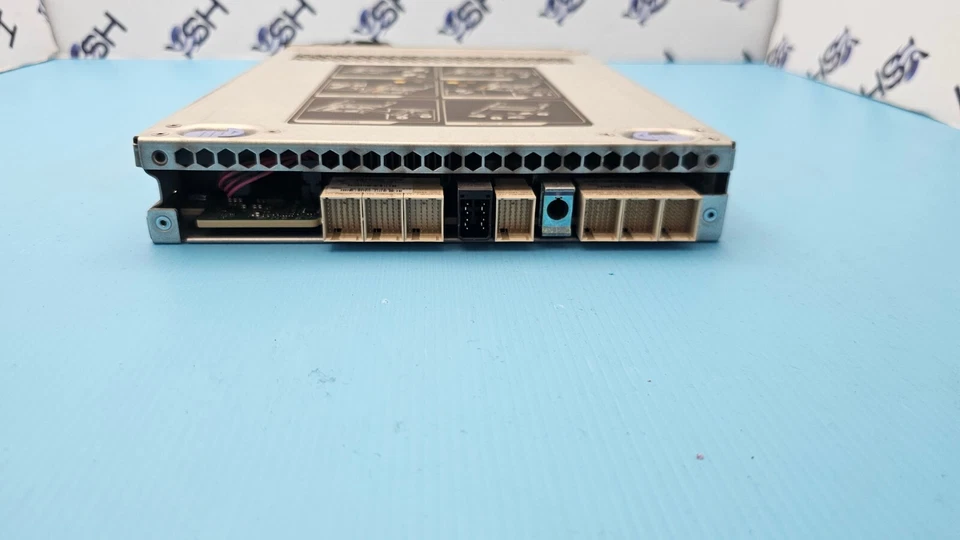 NetApp 111-02505 111-02507 FAS2650 FAS2620 Controller Module - Image 2 of 4