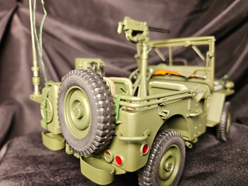AUTOart WWII Army Willy's Jeep 1:18 Scale (NO Trailer) Inv. #4719 - Picture 8 of 9