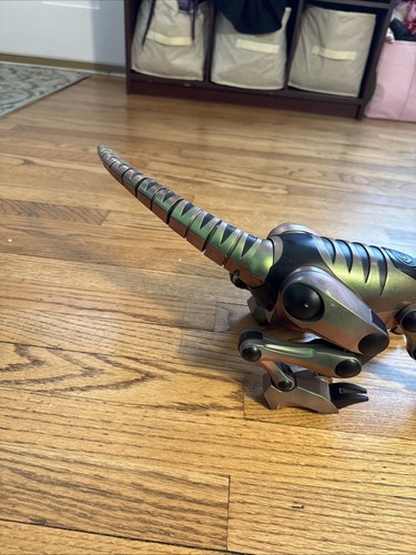 WowWee Large Green/Black Roboreptile 28” Remote Controlled Dinosaur - No Remote - Picture 4 of 10