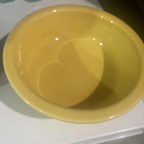 FIESTA LARGE 1 QUART SERVING BOWL sunflower yellow