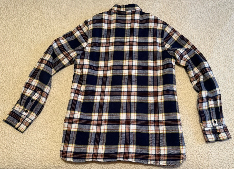 Men’s Volcom Snowboarding Flannel Insulated Jacket Large - Image 2 of 4