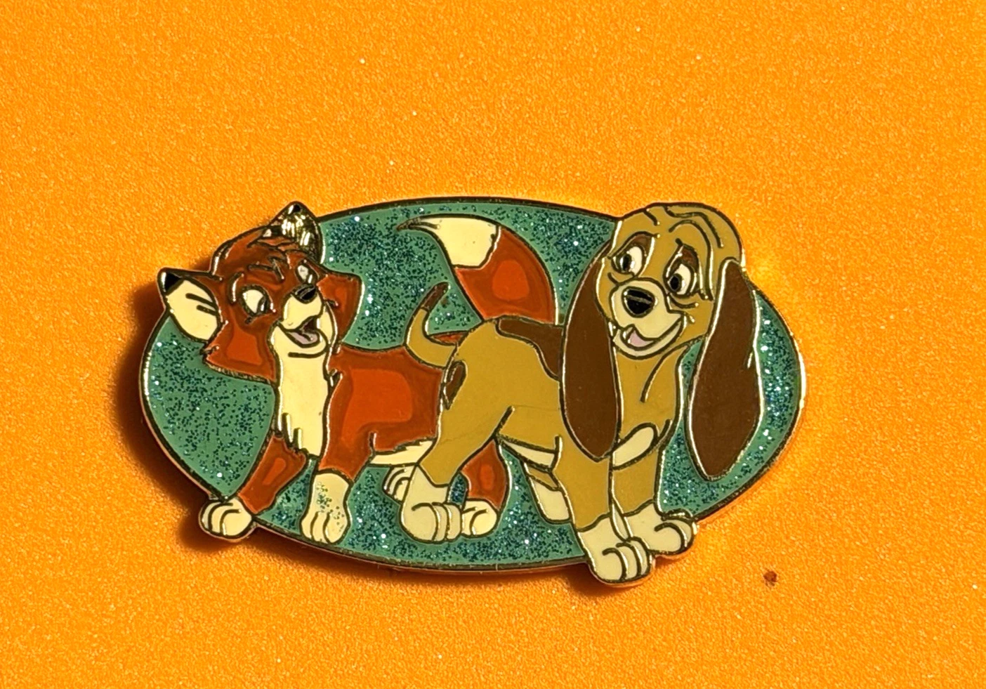 Disney Shopping DS Tod & Copper Snow Globe LE 500 GWP Pin Fox and the Hound MM1