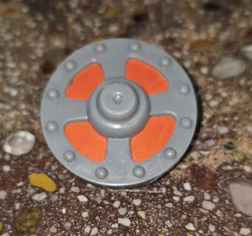 MOTU, He-Man figure Shield, Vintage, Masters of the Universe, Original, weapon