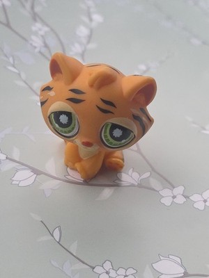 100% AUTHENTIC Littlest Pet Shop  LPS  #905 Tiger Bonbon Cat Green Eyes 2006