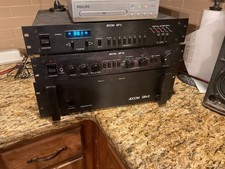 ADCOM GFA-2 amplificatore GFP-1A pre amplificatore GFT-2 sintonizzatore funziona perfettamente.