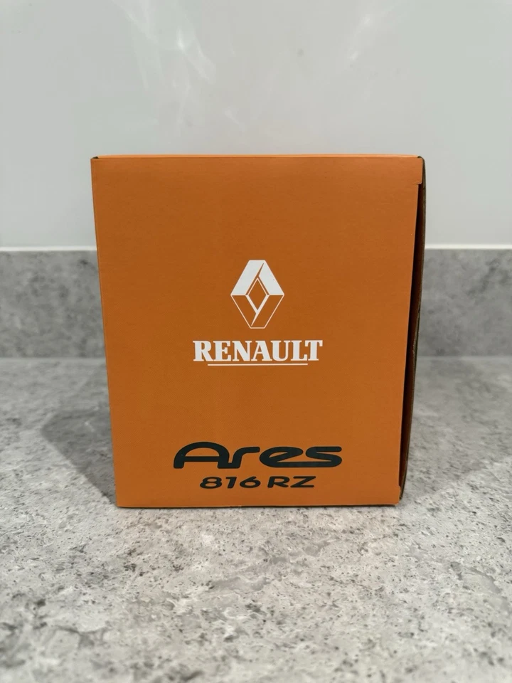 Universal Hobbies - Renault Ares 816 RZ Tractor - UH6729 - 1:32 Scale - Mint/New - Image 3 of 4