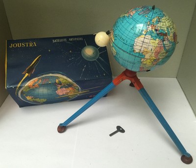 Jouet Ancien Joustra - Satellite Artificiel 825, Mécanique, Vintage, Pièce De Collection