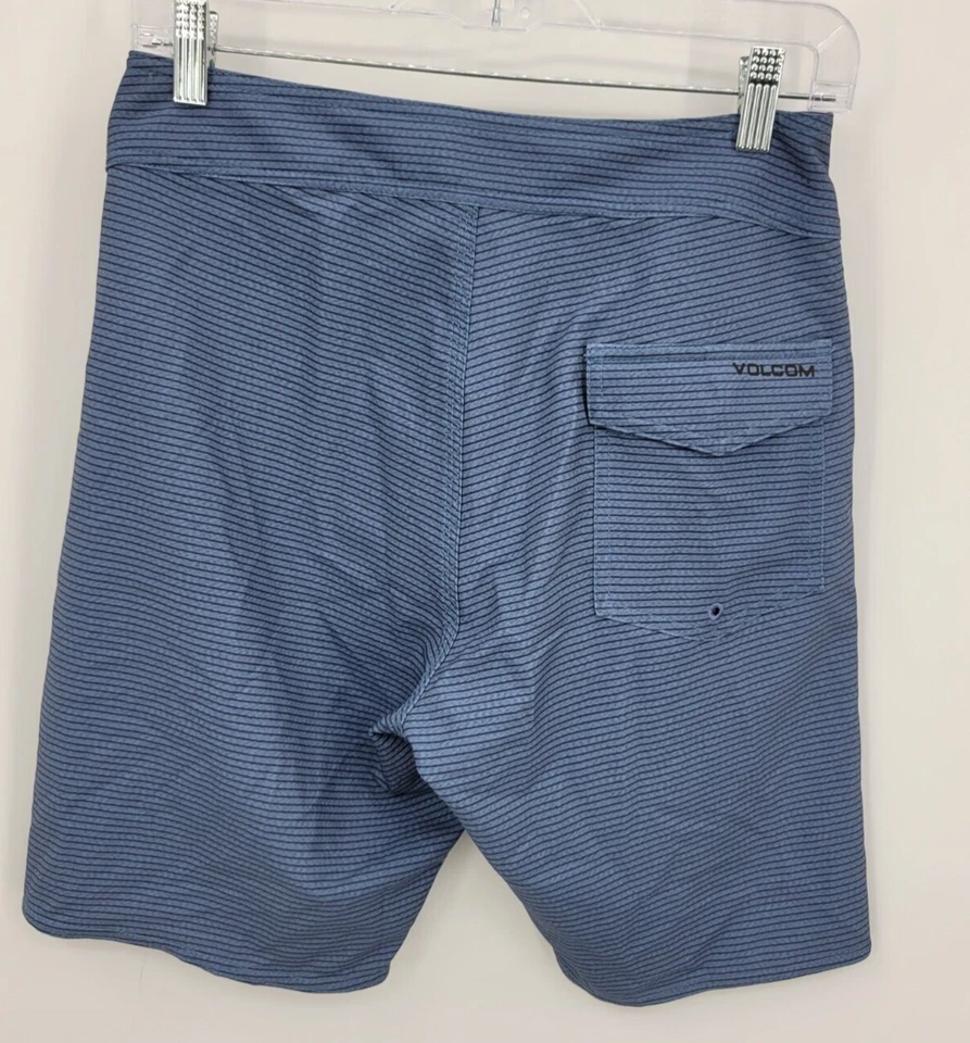 Volcom Swim Trunks Mens 28 Blue Stripe Board Shorts Swimming Outdoor - Image 2 of 4
