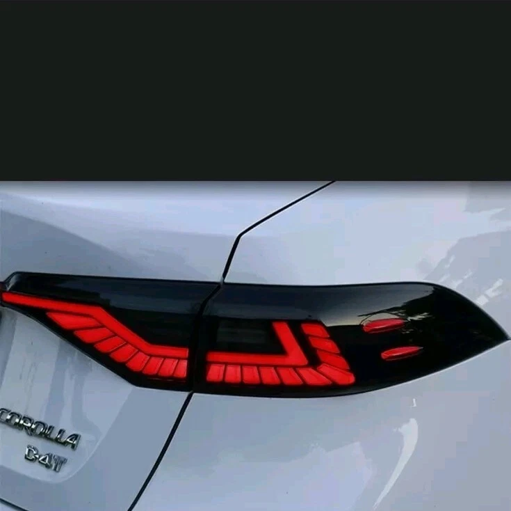 Luces traseras ahumadas Toyota Corolla 2020-2024 LED luz de conducción LED freno brillante Foto 2 de 4