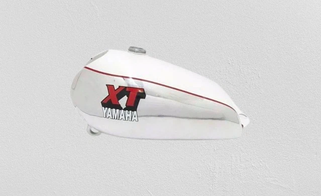 ADATTO PER SERBATOIO BENZINA YAMAHA XT TT 500 ACCIAIO VERNICIATO BIANCO MODEL... Foto 2 de 4