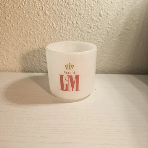 Federal L&M Cigarette Milk Glass Mug Coffee Cup Vintage 1970s
